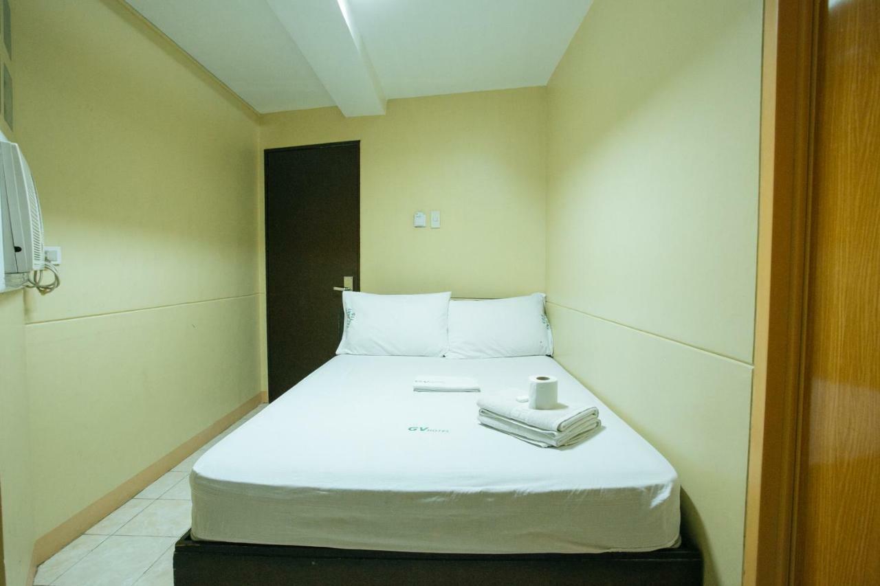 Gv Hotel - Talisay City ภายนอก รูปภาพ